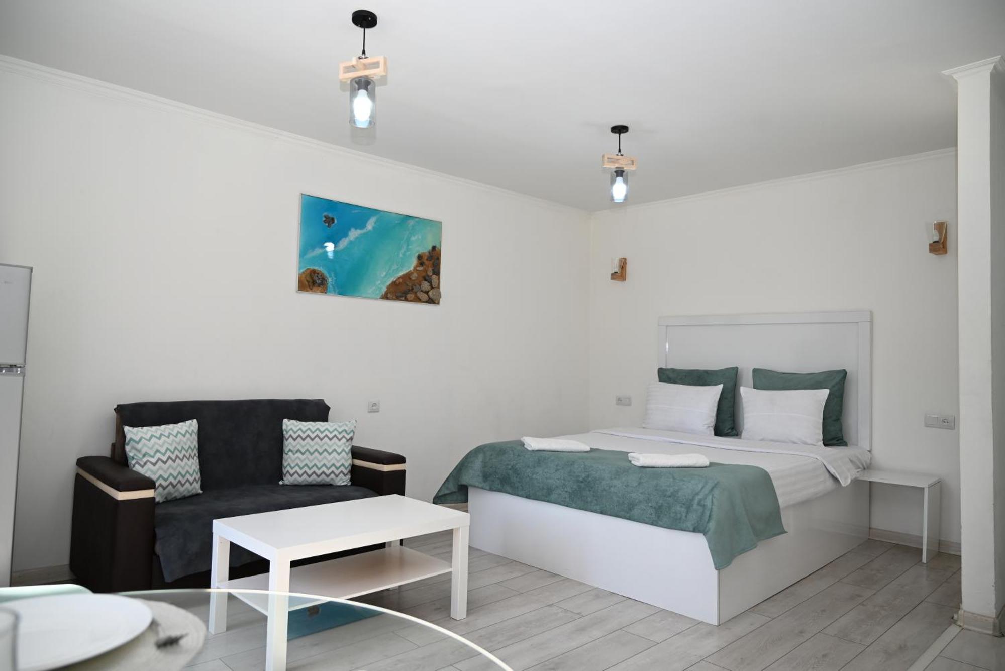Cozy Apartment Near To The Metro H Kochar 19 Yerevan Room photo